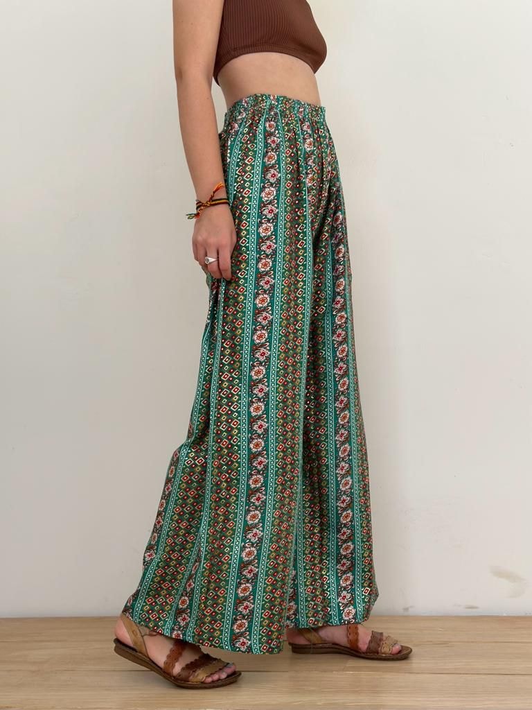 Calça Indiana Tarot Verde Claro — imagem 1