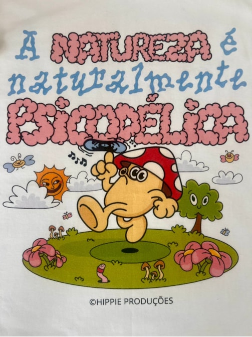 Camiseta A natureza é naturalmente psicodélica - Off-White