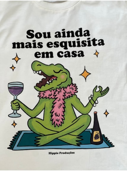 Camiseta Ainda Mais Esquisita - Off-White