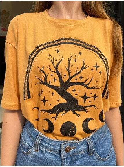 Camiseta Árvore Raiz - Caramelo