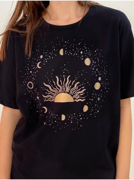 Camiseta Astro Rei - Preta