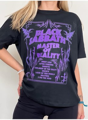 Camiseta Black Sabbath - Preta