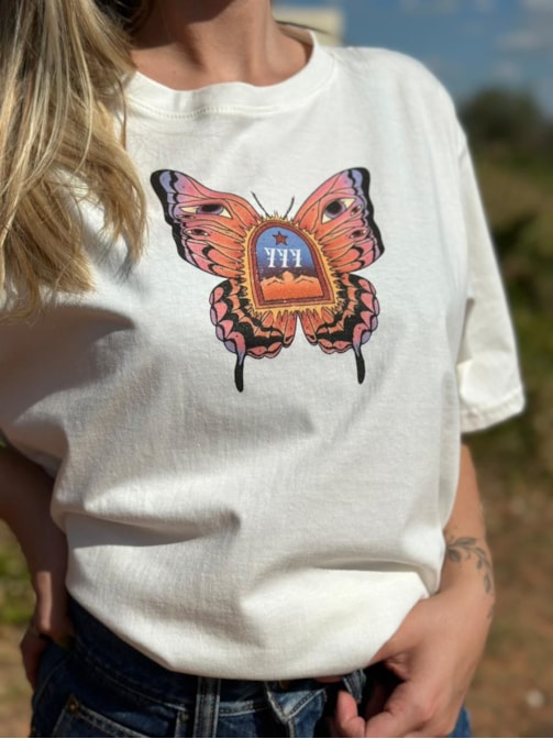 Camiseta Borboleta Esperança - Off-White - Frente e Verso