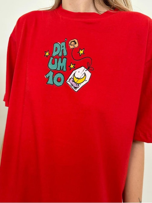 Camiseta Chá - Vermelha - Frente e Verso