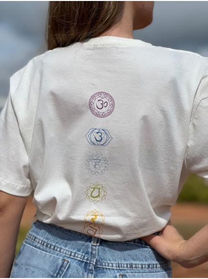 Camiseta Chakras Mandalas - Off-White - Frente e Verso