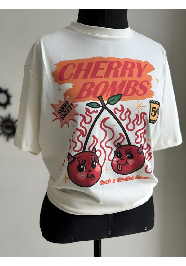 Camiseta Cherry Bombs - Off-White