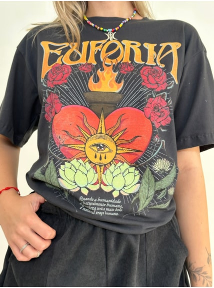 Camiseta Coração Euforia - Chumbo