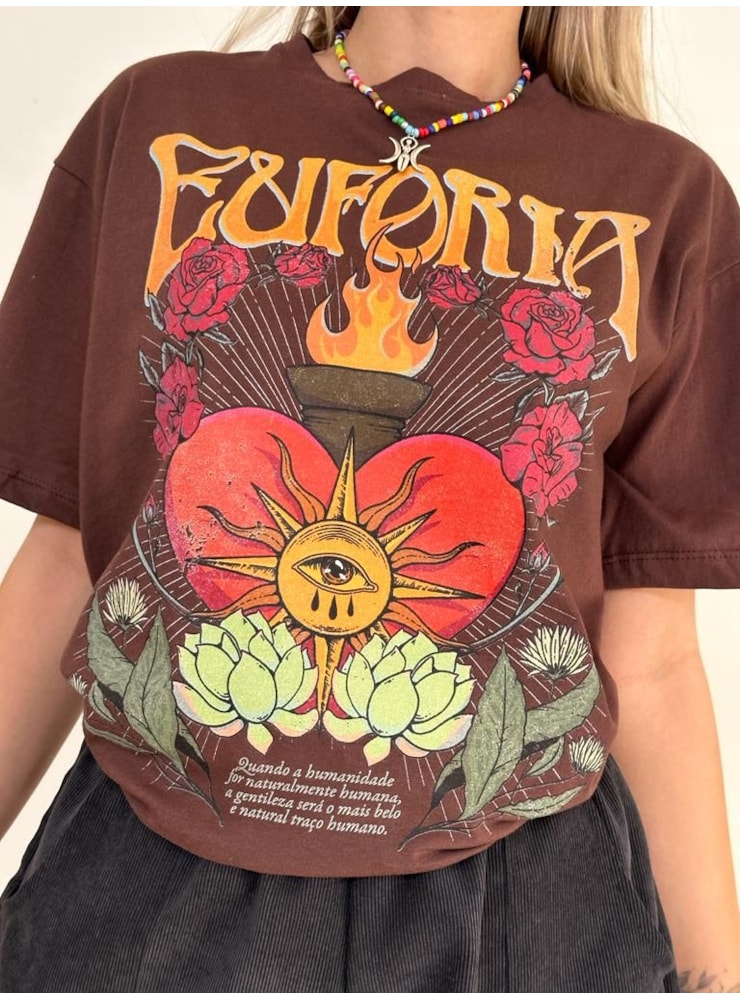 Camiseta Coração Euforia - Marrom — imagem 1