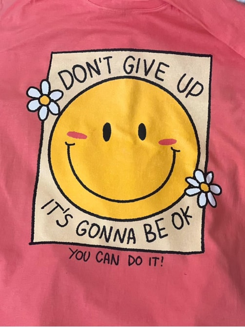 Camiseta Don’t Give Up - Coral