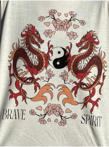 Camiseta Dragão Brave Spirit - Off-White