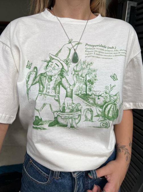 Camiseta Duende da Prosperidade - Off-White