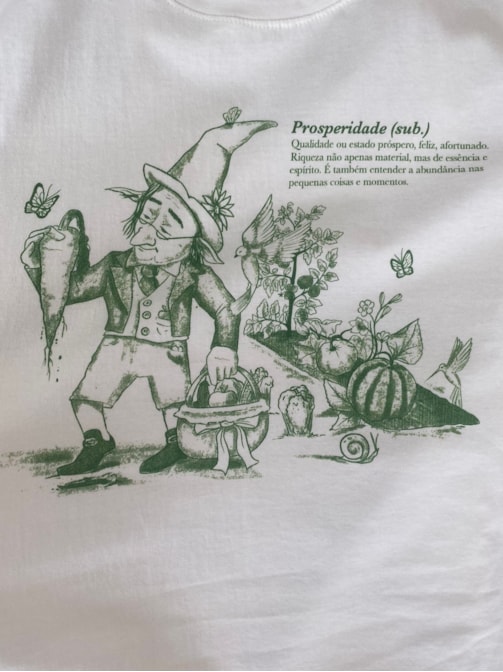 Camiseta Duende da Prosperidade - Off-White