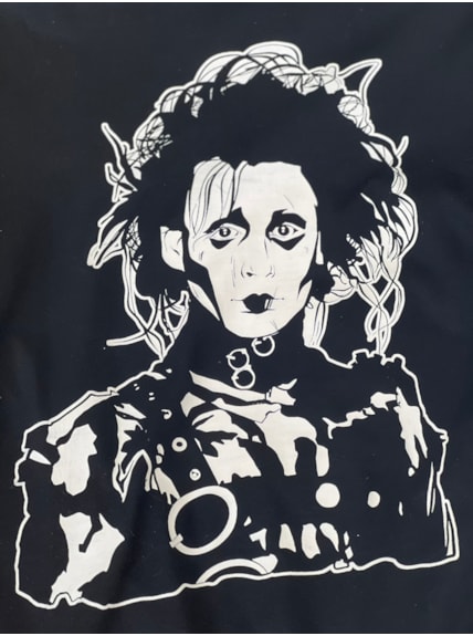 Camiseta Edward Mãos de Tesoura 1990 - Preta
