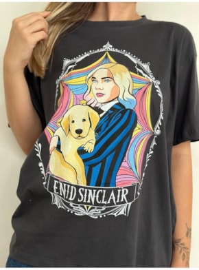 Camiseta Enid - Série Wandinha - Chumbo