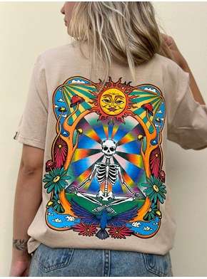 Camiseta Esqueleto Psicodélico - Cáqui - Frente e Verso