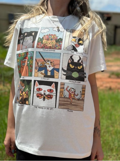 Camiseta Filmes dos Gatos - Off-White