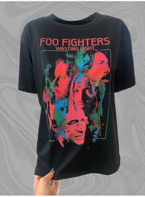 Camiseta Foo Fighters - Preta - Frente e Verso