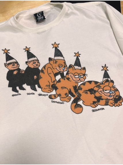 Camiseta Garfield da Segunda Feira - Off-White