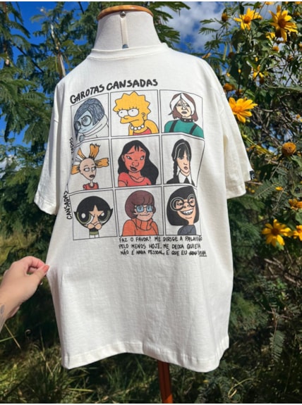 Camiseta Garotas Cansadas Colorida - Off-White
