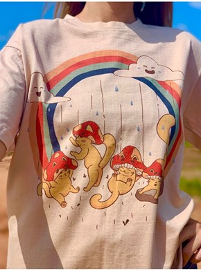 Camiseta Gatinhos de Chapéu Cogumelo - Cáqui