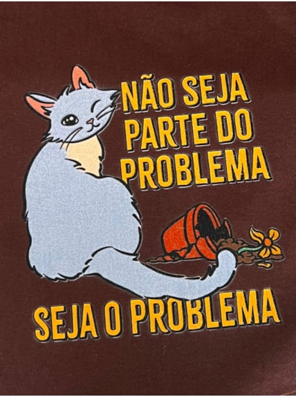 Camiseta Gato Parte do Problema - Marrom