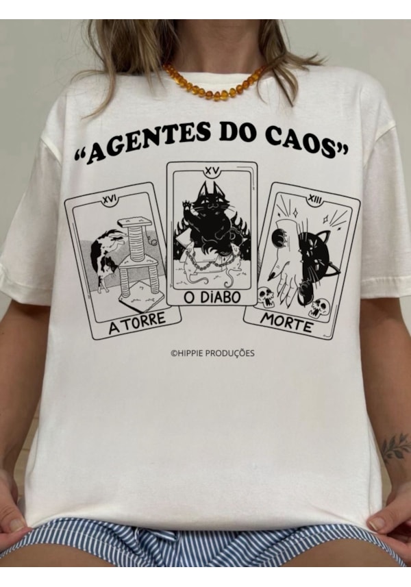 Camiseta Gatos Agentes do Caos - Off-White