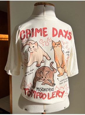 Camiseta Gatos Crime Days - Off-White