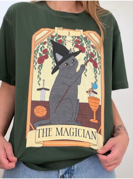 Camiseta Gatos Tarot - O Mago - Verde