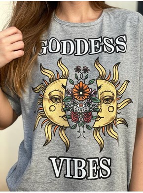 Camiseta Goddess Vibes - Cinza