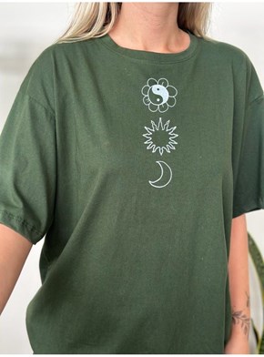 Camiseta Gostoso Demais - Verde  - Frente e Verso