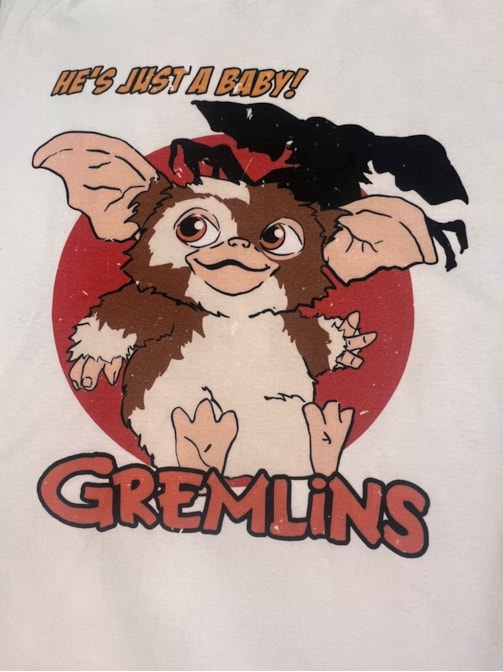 Camiseta Gremlins - Off-White