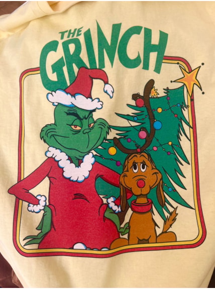 Camiseta Grinch e Max - Amarela Clara
