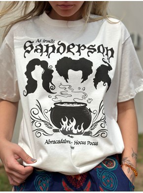 Camiseta Irmãs Sanderson Abracadabra - Off-White
