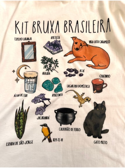 Camiseta Kit Bruxa Brasileira - Releitura - Off-White