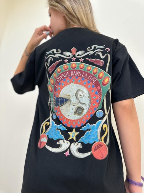 Camiseta La Lune - Preta - Frente e Verso