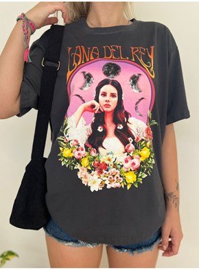 Camiseta Lana Del Rey Lua - Chumbo
