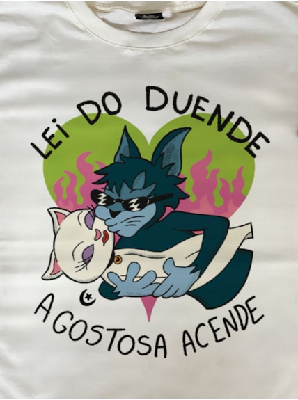 Camiseta Lei do Duende - A gostosa acende - Off-White