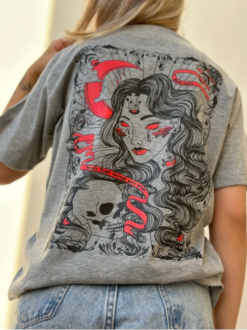 Camiseta Lua de Sangue - Mescla - Frente e Verso