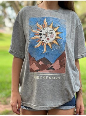Camiseta Made Of Stars, Sun, Moon - Cinza