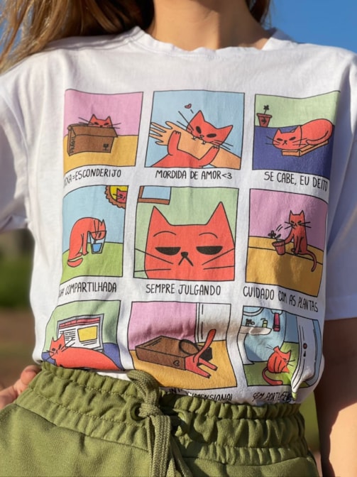 Camiseta Mãe de Gato Sabe Brincar - Branca