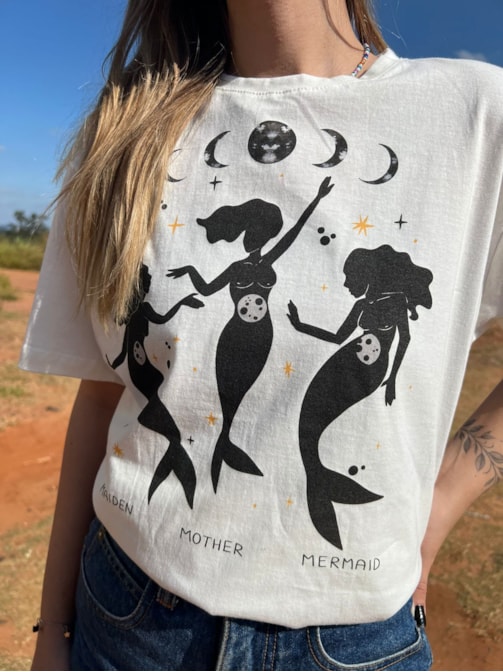 Camiseta Mãe Sereia - Off-White