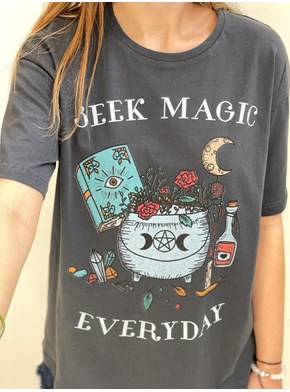 Camiseta Magia Wicca