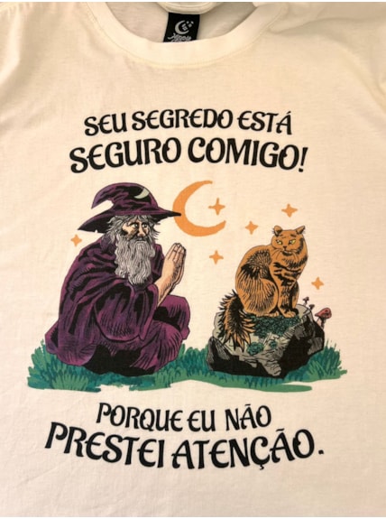 Camiseta Mago Segredo Seguro - Off-White