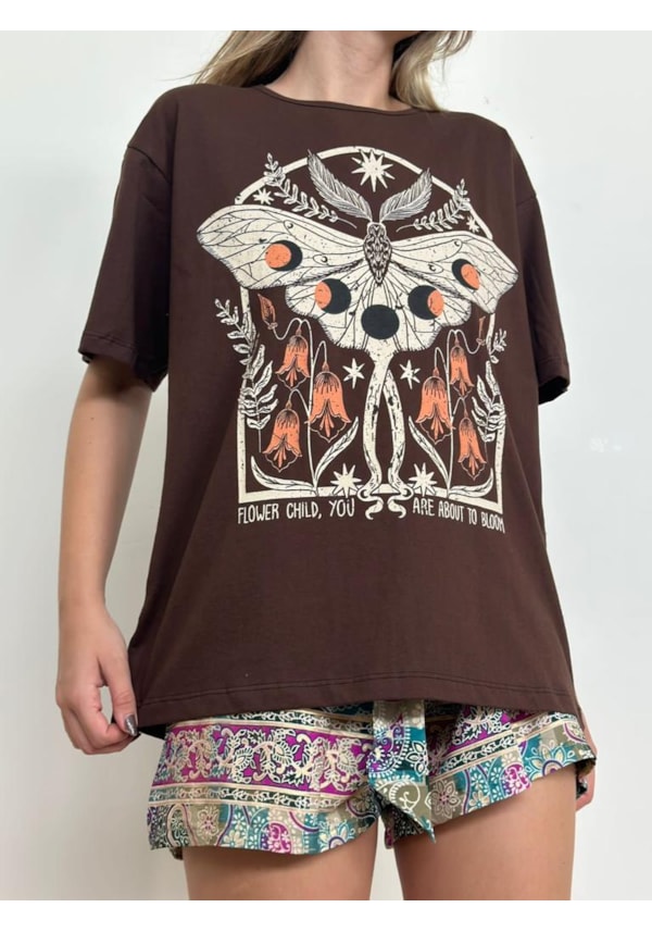 Camiseta Mariposa Flower Child - Marrom