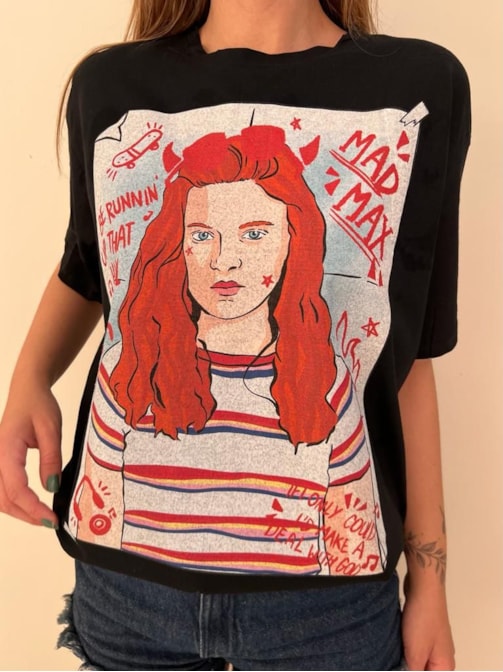 Camiseta Max - Stranger Things - Preta