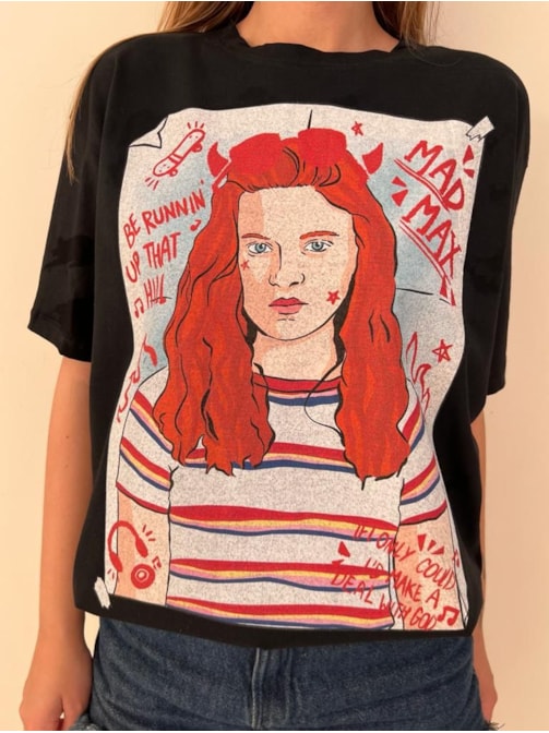 Camiseta Max - Stranger Things - Preta