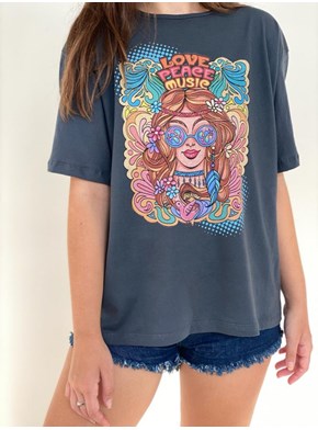 Camiseta Menina Hippie