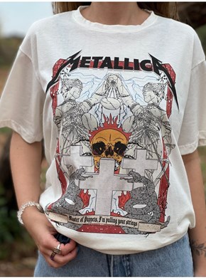 Camiseta Metallica - Off-White
