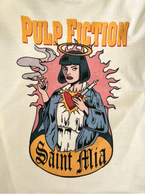 Camiseta Mia Pulp Fiction - Off-White