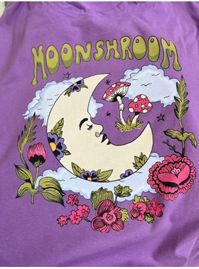 Camiseta Moonshroom - Lilás Lavanda